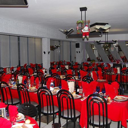 Albergo Ristorante Pizzeria Bellavista Carenno Exterior foto